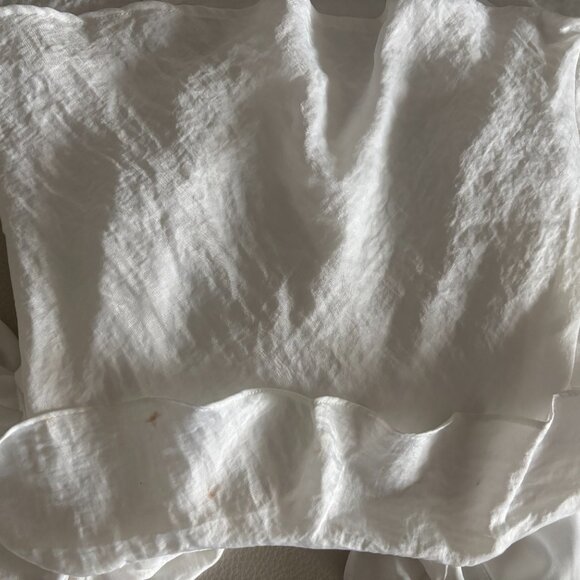 Ruffle trim top - Picture 2 of 3